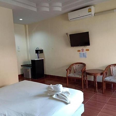 V.Hotel & Resort Hat Yai Exterior photo