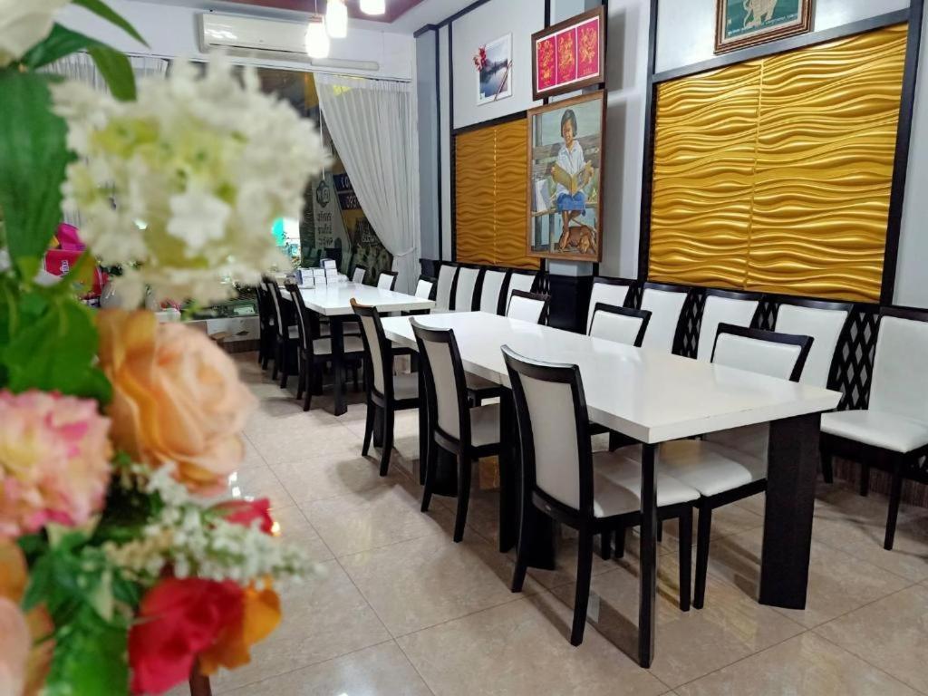 V.Hotel & Resort Hat Yai Exterior photo
