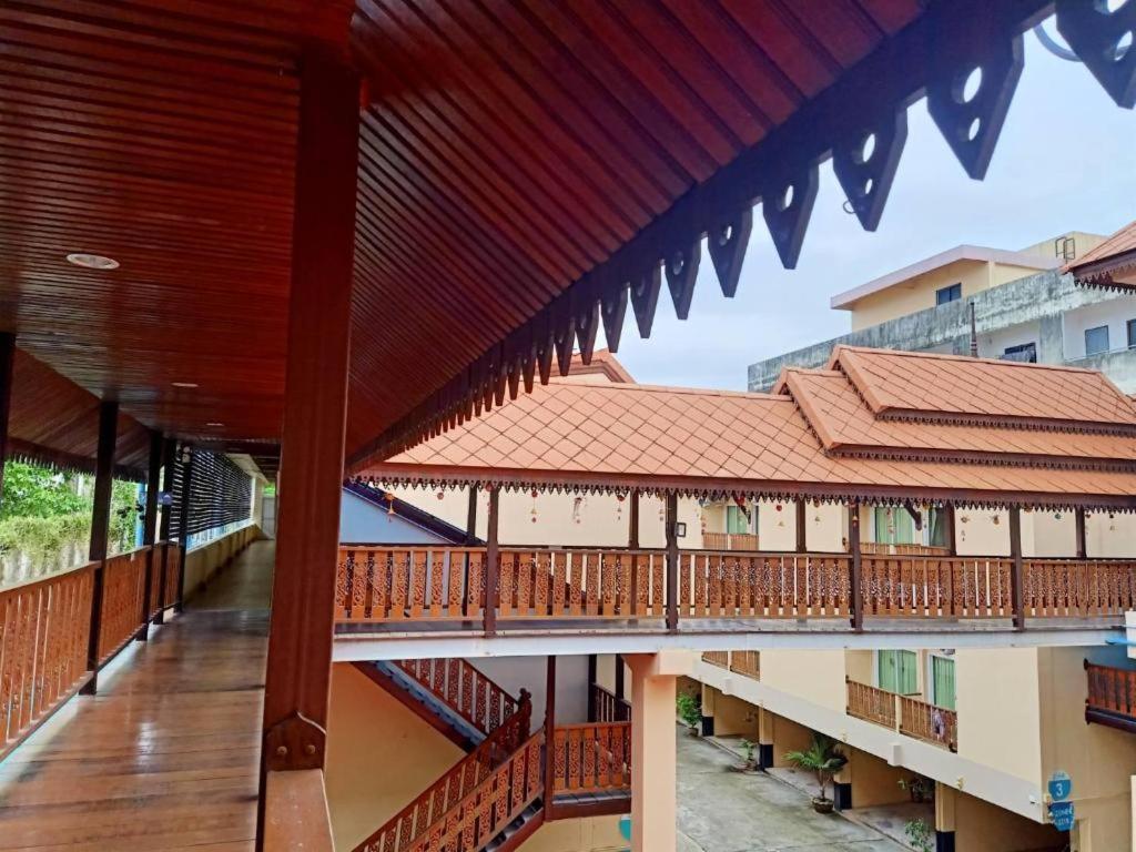 V.Hotel & Resort Hat Yai Exterior photo
