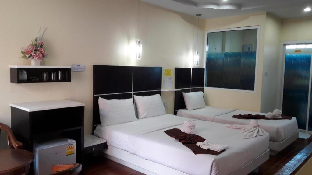 V.Hotel & Resort Hat Yai Exterior photo