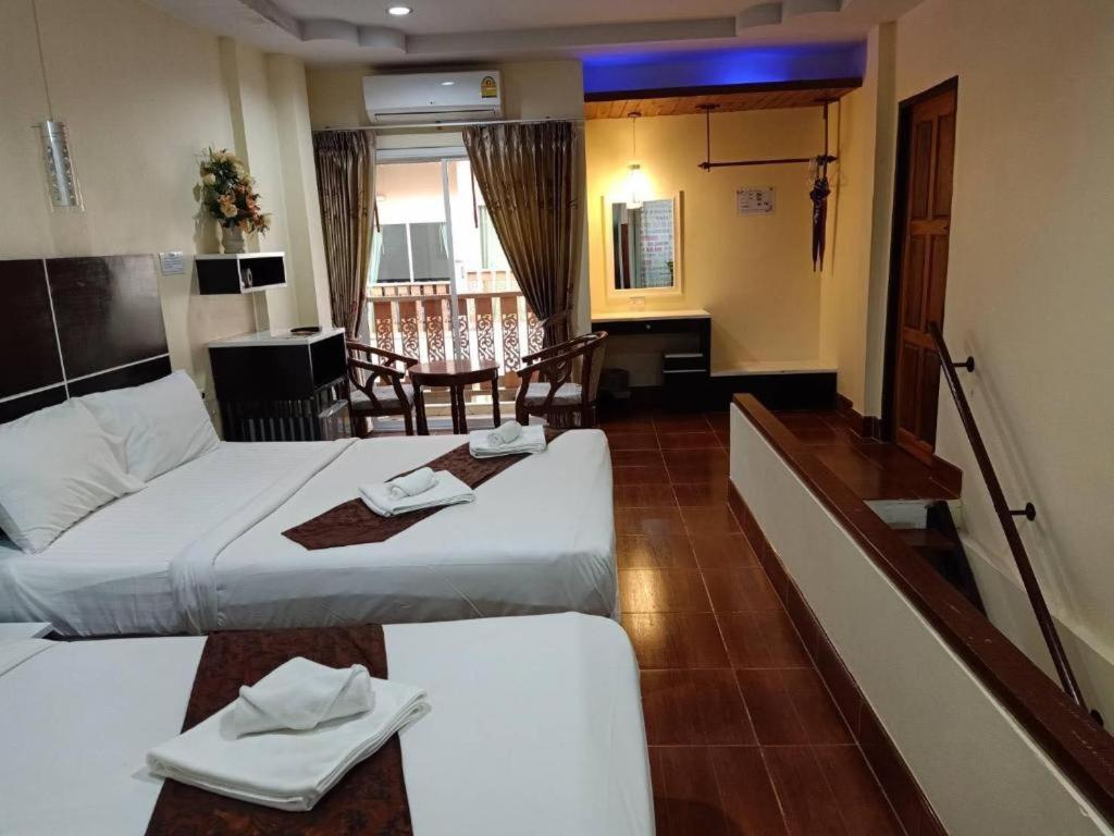 V.Hotel & Resort Hat Yai Exterior photo