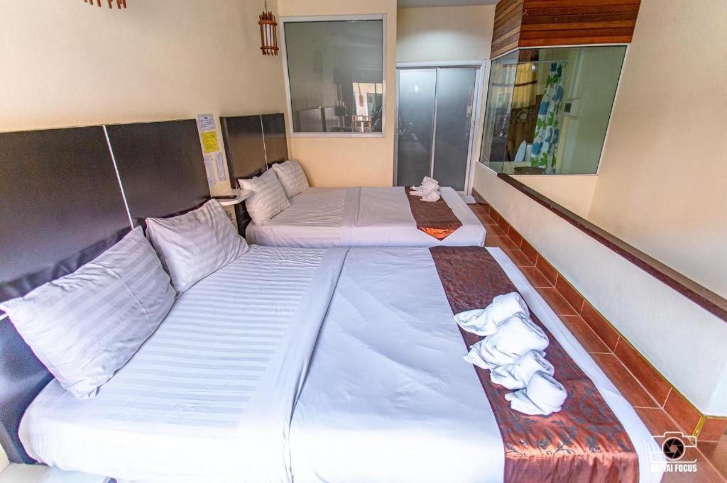 V.Hotel & Resort Hat Yai Exterior photo