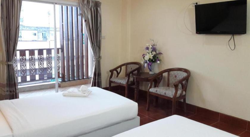 V.Hotel & Resort Hat Yai Exterior photo